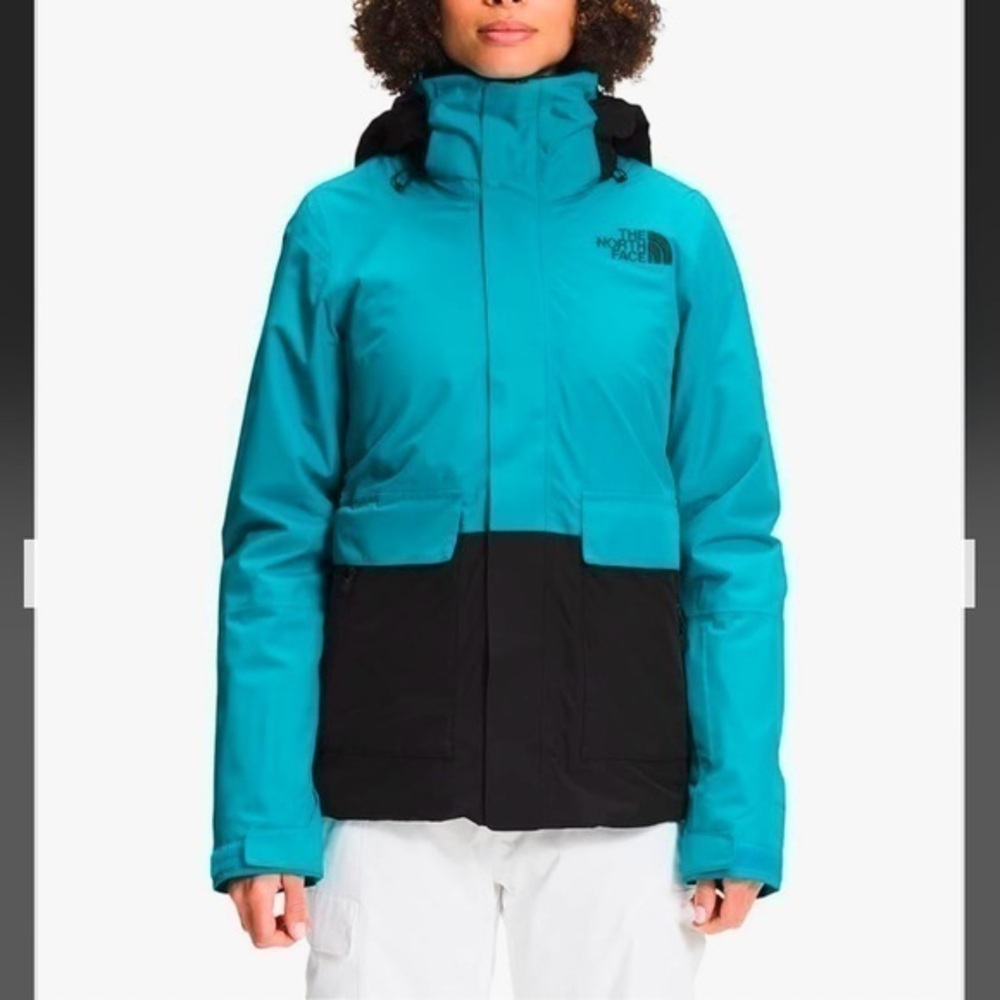 THE NORTH FACE Garner Triclimate Ski Jacket in Enamel Blue/TNF Black/Enamel Blue